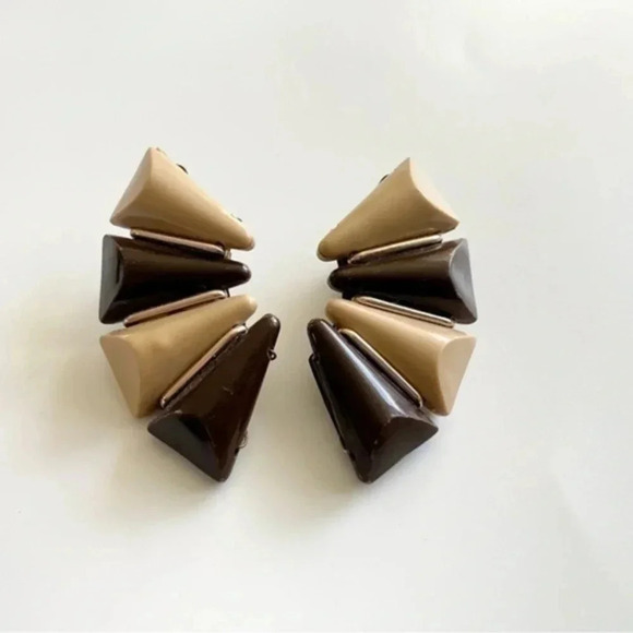 Vintage Plastic Brown Celluloid German Ear Climber Earrings. - Picture 5 of 6